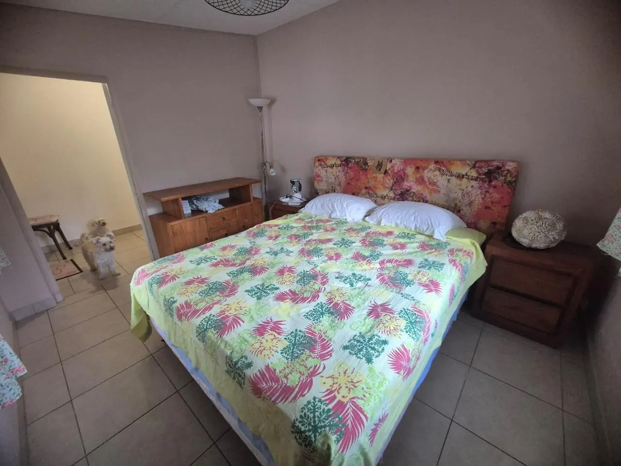 Mahina Fare La Sousto B&B